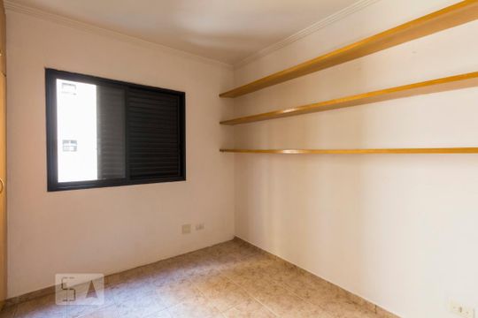 Quarto 1 de apartamento para alugar com 2 quartos, 65m² em Chácara Inglesa, São Paulo