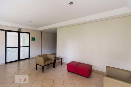 Hall social de apartamento para alugar com 2 quartos, 65m² em Chácara Inglesa, São Paulo