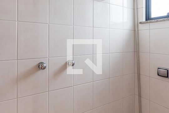 Banheiro de Serviço de apartamento à venda com 3 quartos, 90m² em Vicente de Carvalho, Rio de Janeiro