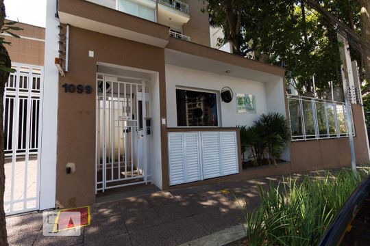 Fachada de apartamento à venda com 2 quartos, 56m² em Saúde, São Paulo