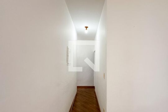 Acesso para os Quartos de apartamento para alugar com 3 quartos, 76m² em Planalto, São Bernardo do Campo
