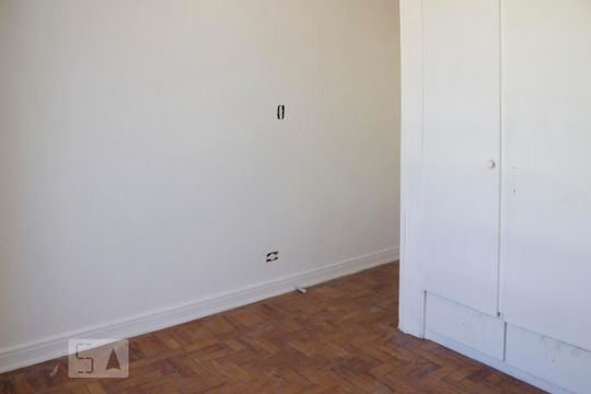 Quarto de casa à venda com 3 quartos, 300m² em Jardim São Paulo(zona Norte), São Paulo