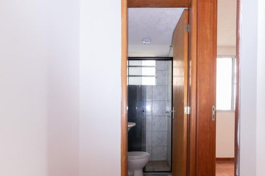 Corredor  de apartamento à venda com 3 quartos, 59m² em Itaquera, São Paulo