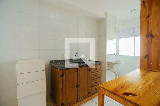 Cozinha de apartamento à venda com 1 quarto, 32m² em Água Branca, São Paulo