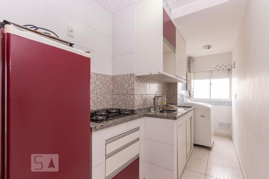 Cozinha de apartamento à venda com 2 quartos, 46m² em Jardim Castelo, São Paulo