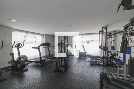 Condomínio - Academia  de apartamento para alugar com 2 quartos, 48m² em Tatuapé, São Paulo
