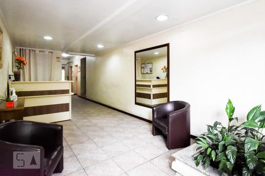 Hall de apartamento à venda com 1 quarto, 39m² em Centro Histórico, Porto Alegre