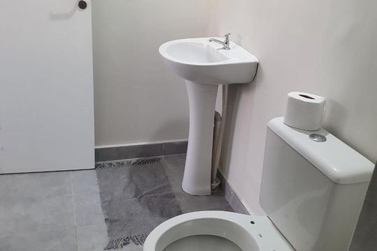Banheiro de apartamento à venda com 1 quarto, 35m² em Cambuci, São Paulo