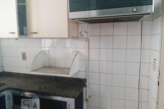 Cozinha de apartamento à venda com 2 quartos, 55m² em Santa Rosa, Niterói