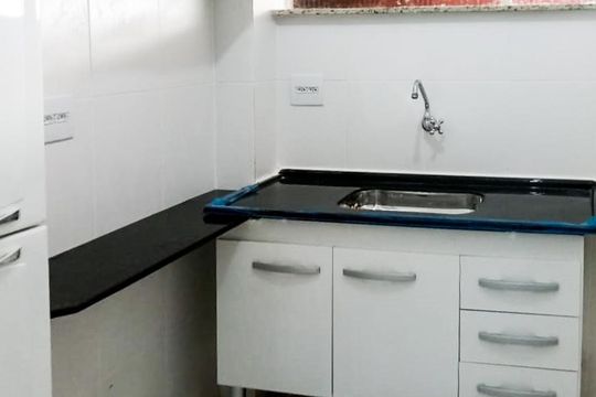 Cozinha de apartamento à venda com 1 quarto, 45m² em República, São Paulo