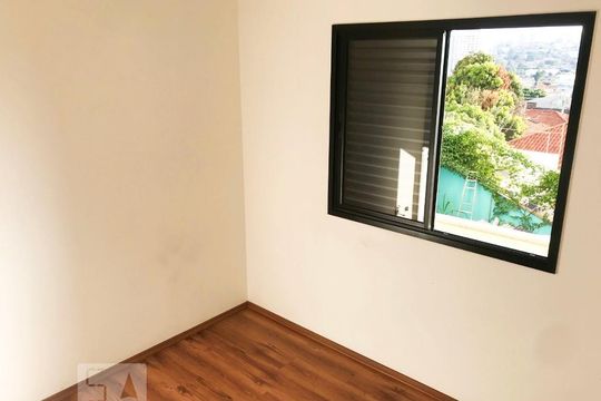Quarto 1 de apartamento para alugar com 2 quartos, 62m² em Santo Antônio, São Caetano do Sul
