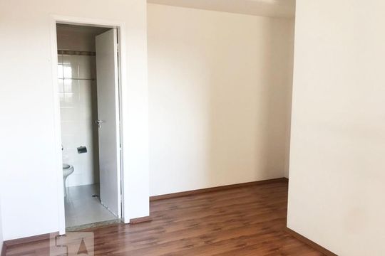 Quarto 1 de apartamento para alugar com 2 quartos, 62m² em Santo Antônio, São Caetano do Sul
