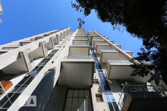Fachada de apartamento à venda com 2 quartos, 97m² em Parque do Morumbi, São Paulo