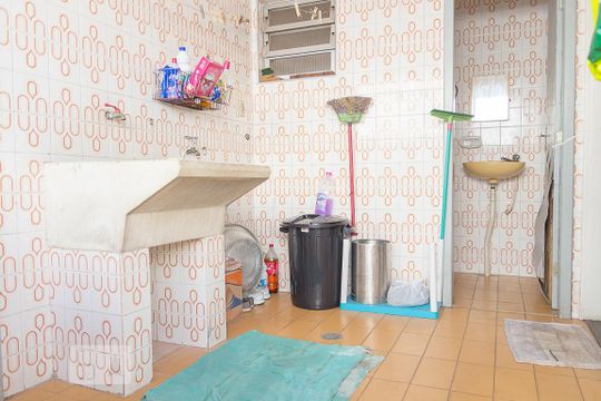 Área de Serviço de casa à venda com 3 quartos, 200m² em Jardim São Caetano, São Caetano do Sul