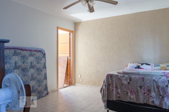 Sala de casa à venda com 3 quartos, 200m² em Jardim São Caetano, São Caetano do Sul