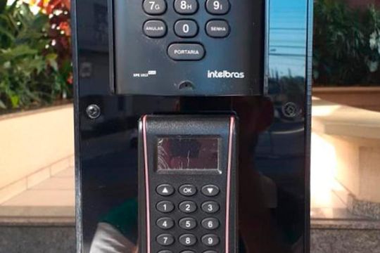 Entrada de apartamento para alugar com 2 quartos, 80m² em Setor Nova Suiça, Goiânia