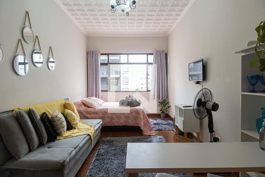 Sala/Quarto de kitnet/studio para alugar com 1 quarto, 30m² em Bela Vista, São Paulo