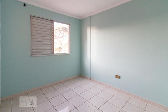 Quarto 2 de apartamento para alugar com 2 quartos, 65m² em Jardim Vila Galvão, Guarulhos