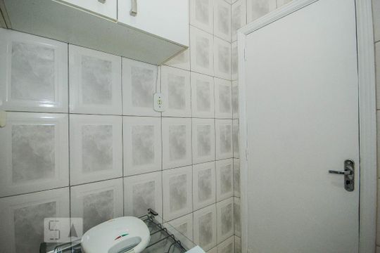 Cozinha de apartamento para alugar com 1 quarto, 36m² em Copacabana, Rio de Janeiro
