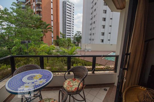 varanda de apartamento à venda com 3 quartos, 160m² em Campo Belo, São Paulo