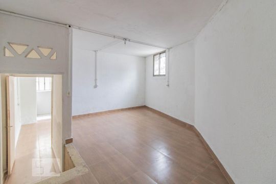Quarto de casa para alugar com 1 quarto, 34m² em Vila Gustavo, São Paulo