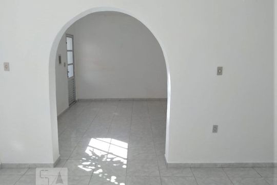 Casa à venda com 3 quartos, 300m² em Vila Nova Cachoeirinha, São Paulo