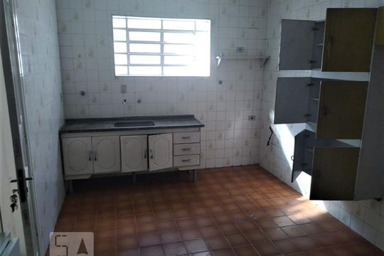 Cozinha de casa à venda com 3 quartos, 300m² em Vila Nova Cachoeirinha, São Paulo
