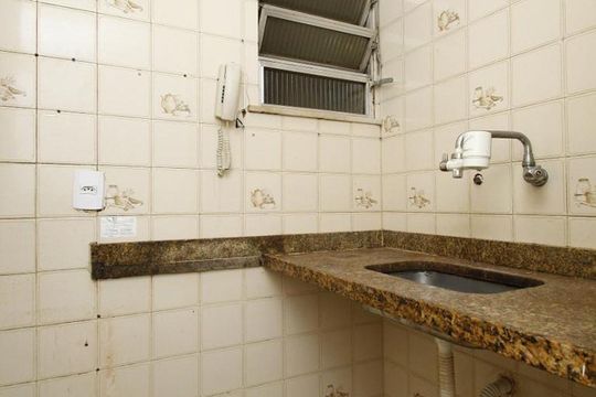 Cozinha de apartamento para alugar com 1 quarto, 28m² em Centro, Rio de Janeiro