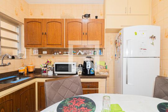 Cozinha de casa para alugar com 2 quartos, 100m² em Carandiru, São Paulo