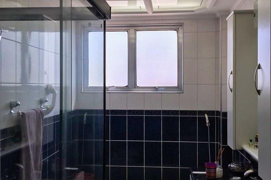 BanheiroBanheiro de apartamento à venda com 3 quartos, 200m² em , São Paulo