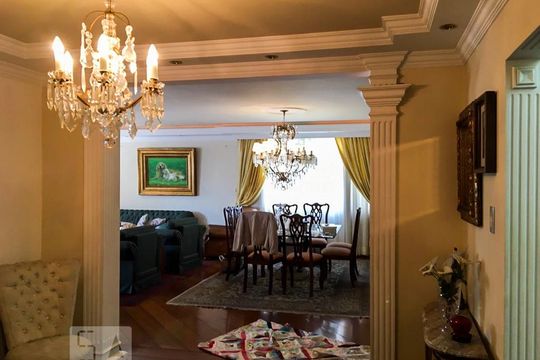 Apartamento à venda com 3 quartos, 200m² em , São Paulo