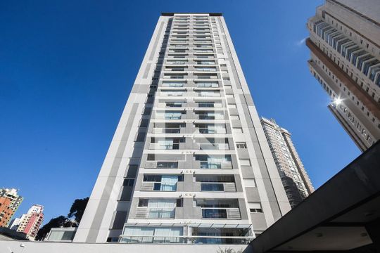 Fachada de apartamento para alugar com 1 quarto, 40m² em Vila Andrade, São Paulo