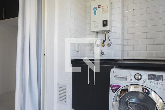 Área de Serviço de apartamento para alugar com 1 quarto, 40m² em Vila Andrade, São Paulo