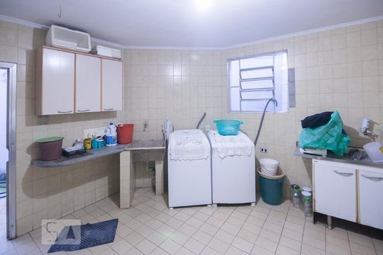 Área de Serviço de casa à venda com 5 quartos, 390m² em Bela Aliança, São Paulo