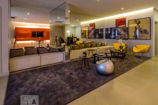 Área comum de kitnet/studio para alugar com 1 quarto, 23m² em Sé, São Paulo