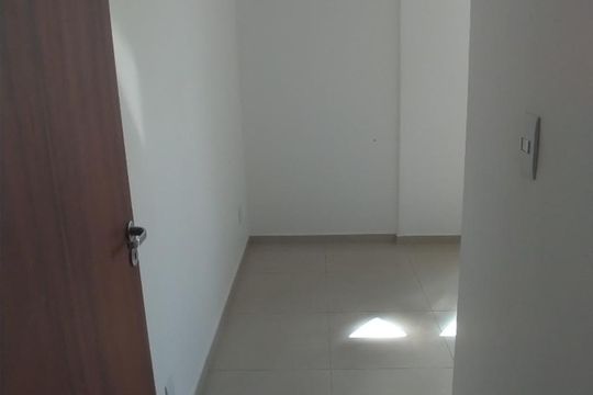 Quarto 02 de apartamento à venda com 3 quartos, 85m² em Vila Joaquim Inácio, Campinas