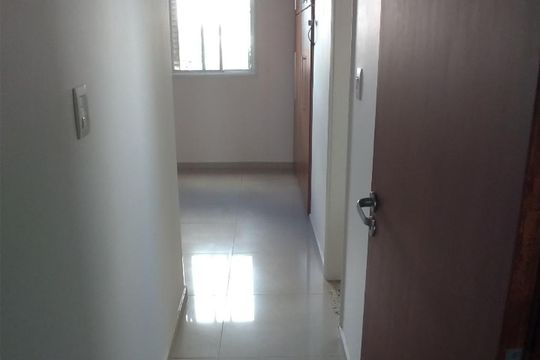 Corredor de apartamento à venda com 3 quartos, 85m² em Vila Joaquim Inácio, Campinas