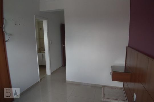 Suite de apartamento à venda com 3 quartos, 85m² em Vila Joaquim Inácio, Campinas