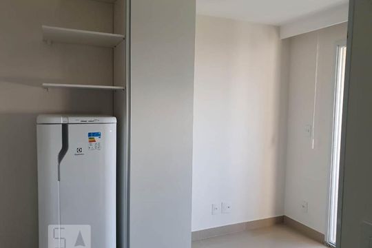 Cozinha de kitnet/studio para alugar com 1 quarto, 35m² em Centro, Guarulhos