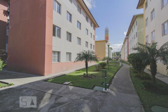Área comum de apartamento para alugar com 2 quartos, 47m² em Fazendinha, Curitiba
