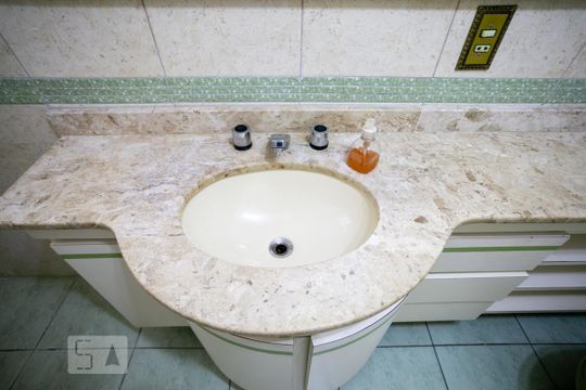 Banheiro 2 de apartamento à venda com 3 quartos, 80m² em Santana, São Paulo