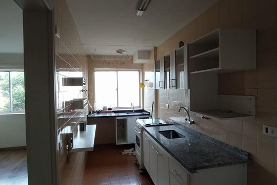 Cozinha de apartamento para alugar com 1 quarto, 42m² em Vila Mariana, São Paulo