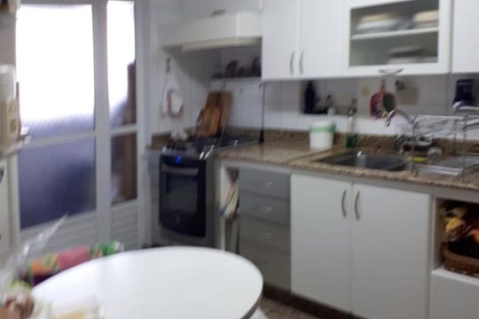 Cozinha de apartamento à venda com 4 quartos, 220m² em Vila Pompéia, São Paulo
