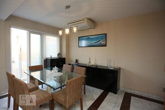 Sala de apartamento à venda com 3 quartos, 210m² em Copacabana, Rio de Janeiro