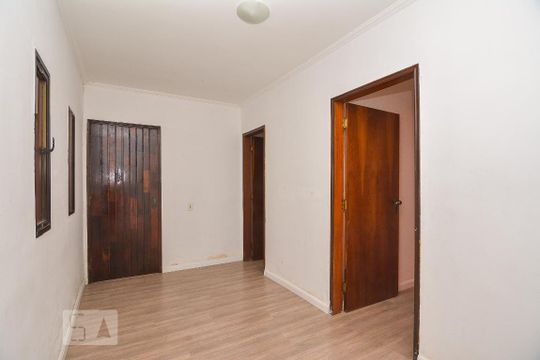 quarto de serviço de casa de condomínio para alugar com 4 quartos, 370m² em Alphaville, Santana de Parnaíba