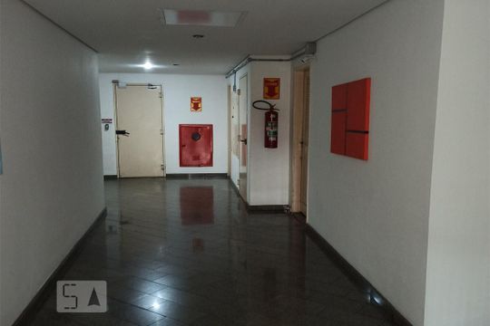 Área comum - Hall social de apartamento à venda com 3 quartos, 56m² em Vila Gumercindo, São Paulo