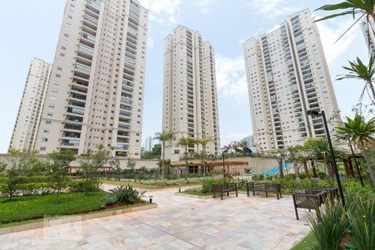 Fachada do condomínio de kitnet/studio à venda com 1 quarto, 38m² em Jardim Flor da Montanha, Guarulhos