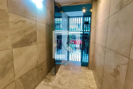 Portaria de apartamento para alugar com 1 quarto, 35m² em Copacabana, Rio de Janeiro