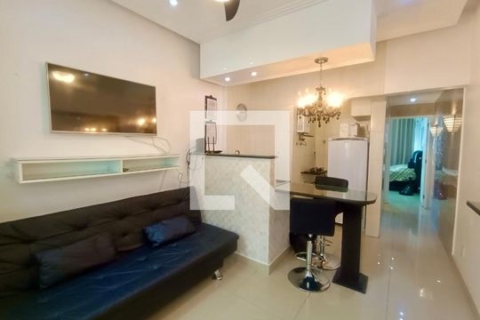 Sala  de apartamento para alugar com 1 quarto, 35m² em Copacabana, Rio de Janeiro