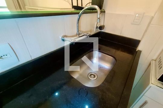 Cozinha americana de apartamento para alugar com 1 quarto, 35m² em Copacabana, Rio de Janeiro